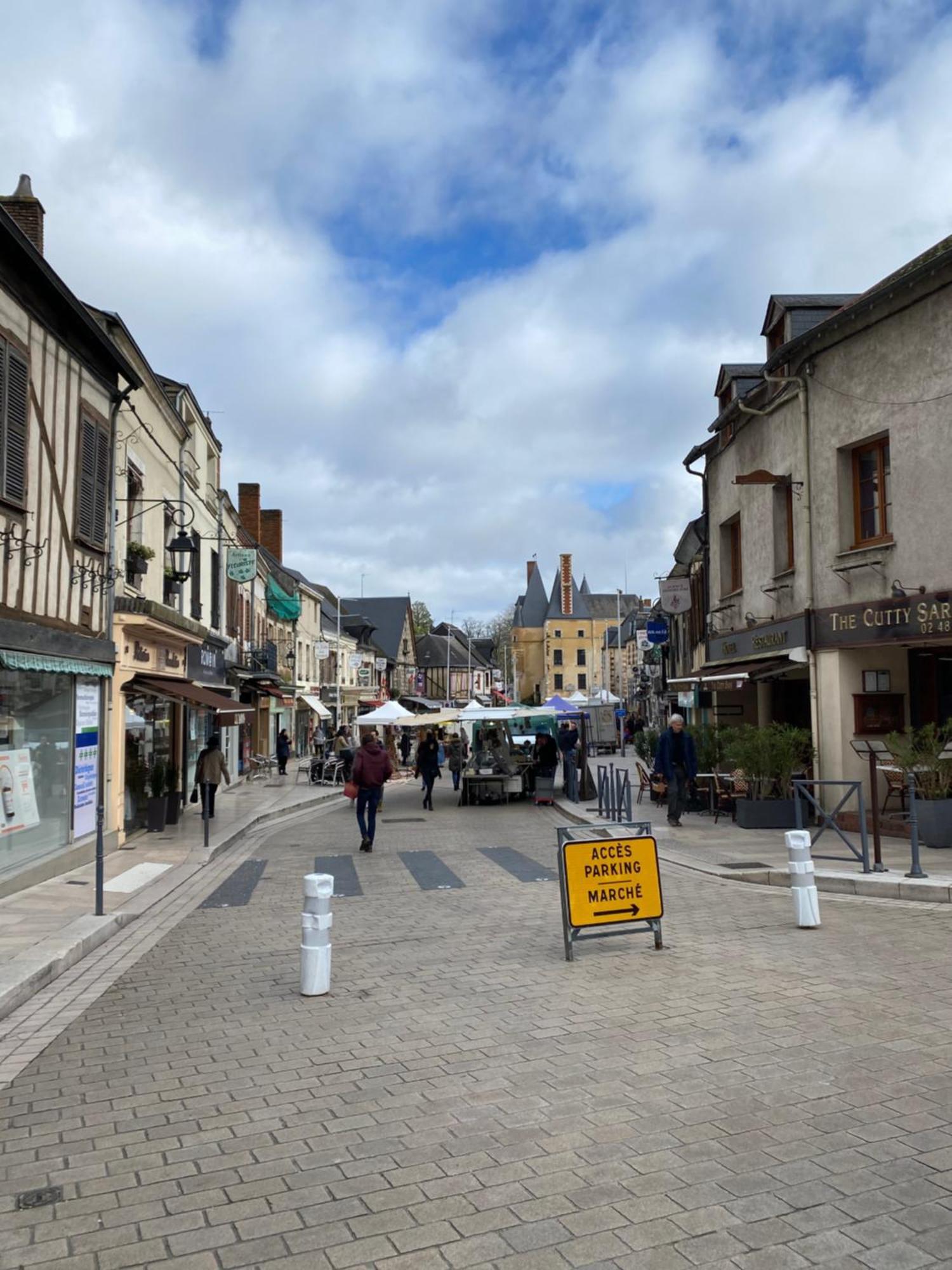 La Cabane Aubigny-sur-Nère المظهر الخارجي الصورة